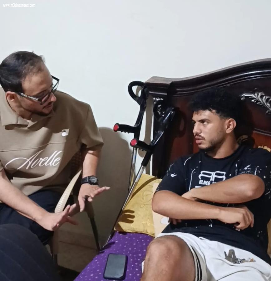 رئيس نادى بلدية المحلة يزور اللاعب احمد وليد خيرى بمسقط رأسة بكفر الشيخ 