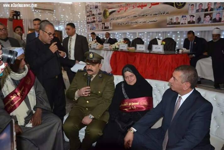 بالصور| محافظ كفرالشيخ ومدير الأمن يشهدان الاحتفال بيوم الشهيد بحديقة صنعاء ويكرمان 68 أسرة شهيد