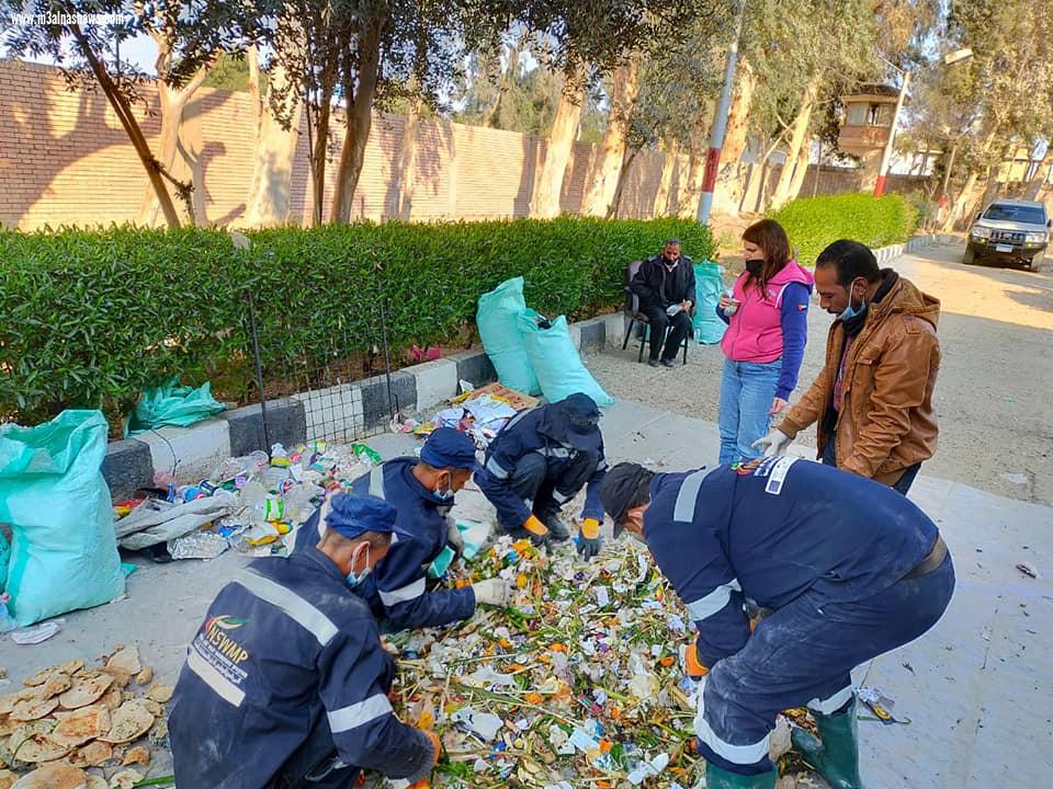 محافظ أسيوط : ورش عمل ودورات تدريبية للعاملين بمنظومة النظافة بالمحافظة بالتعاون مع البرنامج الوطنى لادارة المخلفات الصلبة وهيئة التعاون الالمانية