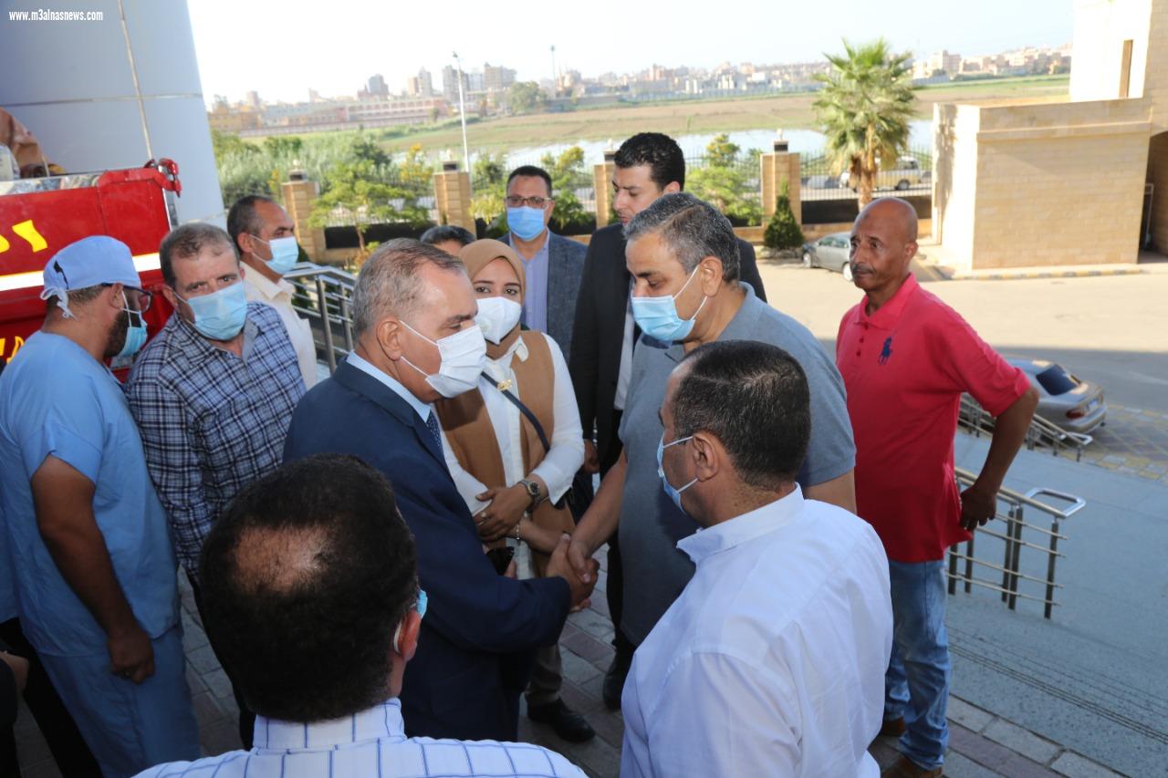 نقل المصابين من لاعبي فريق دسوق لكرة السرعة لمستشفى كفر الشيخ الجامعي