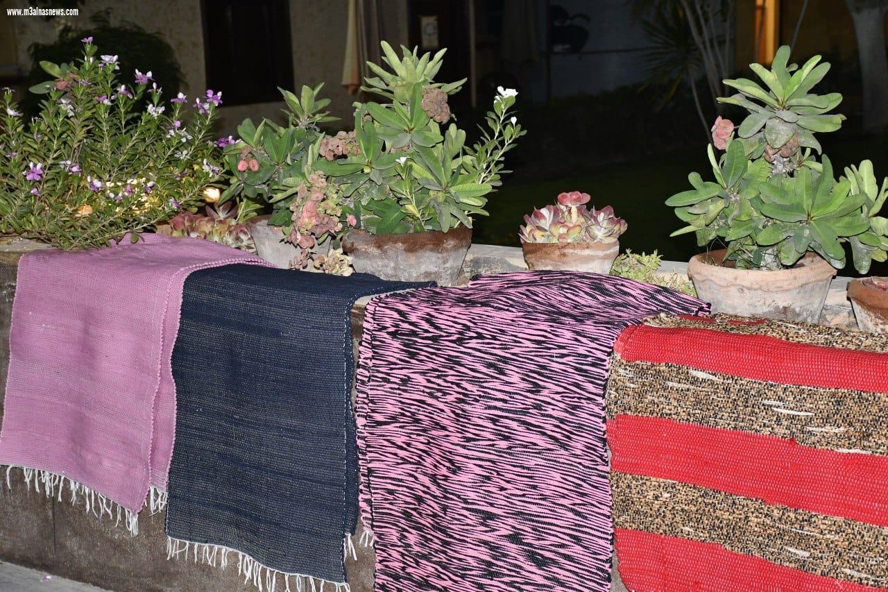 معرض لـ الأسر المنتجة بنادى طلعت حرب 