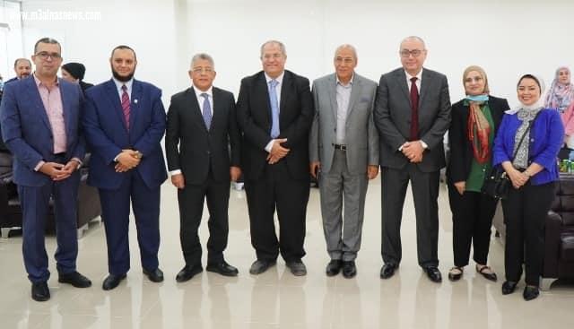 افتتاح 
