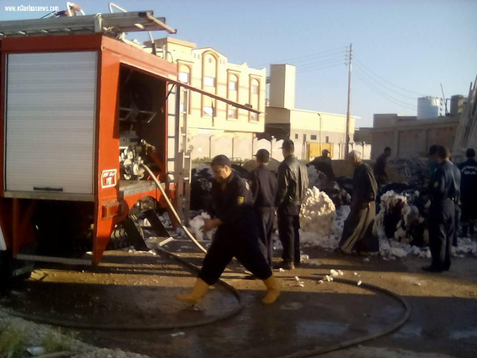 بالصور| حريق يلتهب مصنع غزل ونسيج بالمنطقة الصناعية ببلطيم وإصابة عامل