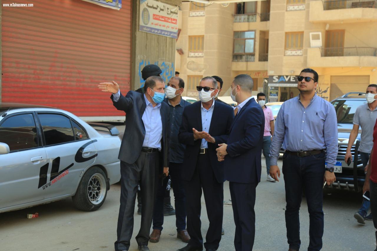محافظ كفر الشيخ يتفقد أعمال الرصف بغرب وشرق المدينة ويوجه بإنشاء محور جديد