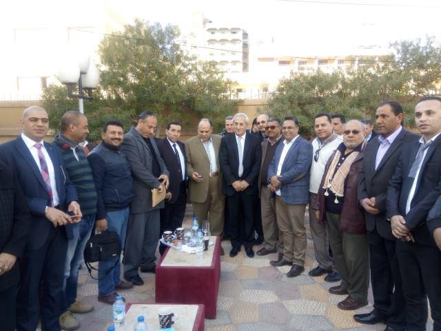 أمين راضى.. مصر قادرة على تخطى الصعاب وستصبح من أكبر الدول اقتصاديا.. 