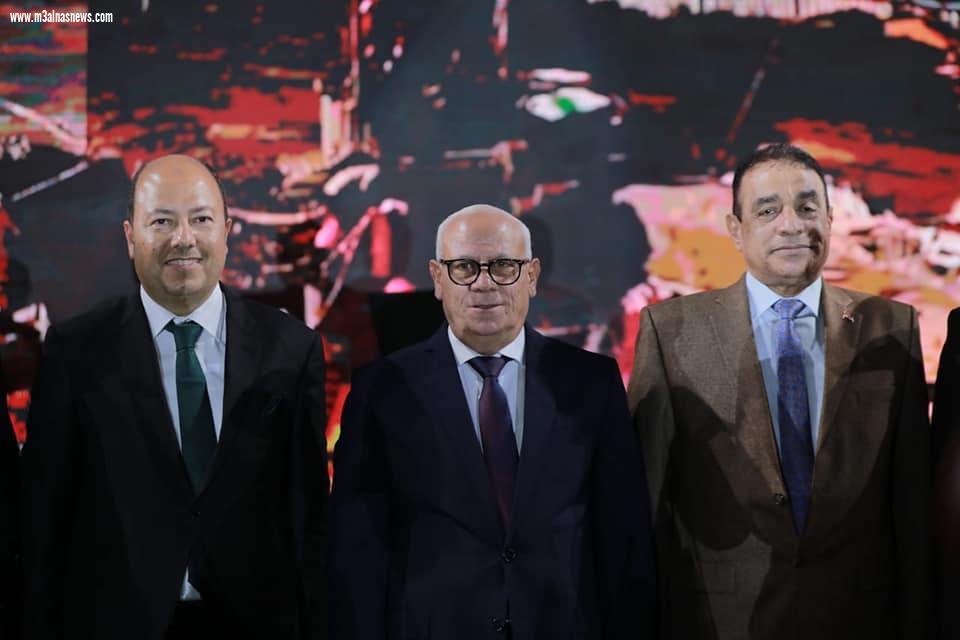 محافظ بورسعيد يشهد توقيع بروتوكول الحمزاوي - كارفور بمنتجع جرين وايفز ببورسعيد