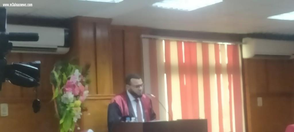 شحاتة يهنئ أبو زهرة لحصوله على الدكتوراه فى الشريعة الإسلامية