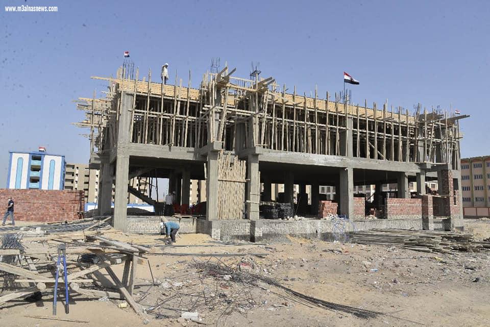 محافظ أسيوط يتفقد أعمال انشاء مجمع الخدمات بقرية دشلوط بمركز ديروط ضمن المشروع القومي لتطوير الريف المصري والمبادرة الرئاسية 