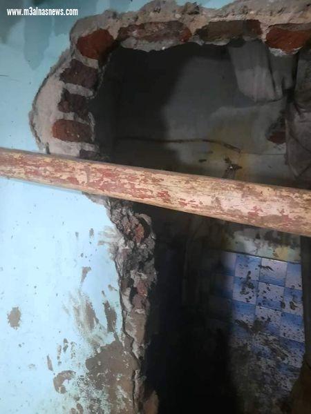 تصدع وشروخ وانهيارات ارضية بعدة منازل بسبب التنقيب عن الآثار ببلقاس في الدقهلية