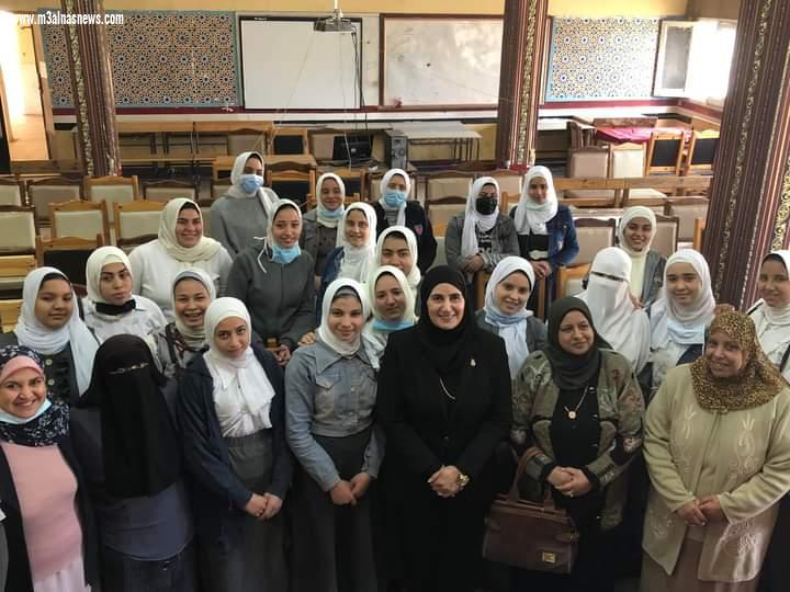 ندوة حول المشاركه المجتمعيه ودورها فى بناء الدوله المصريه لتضامن كفر الشيخ