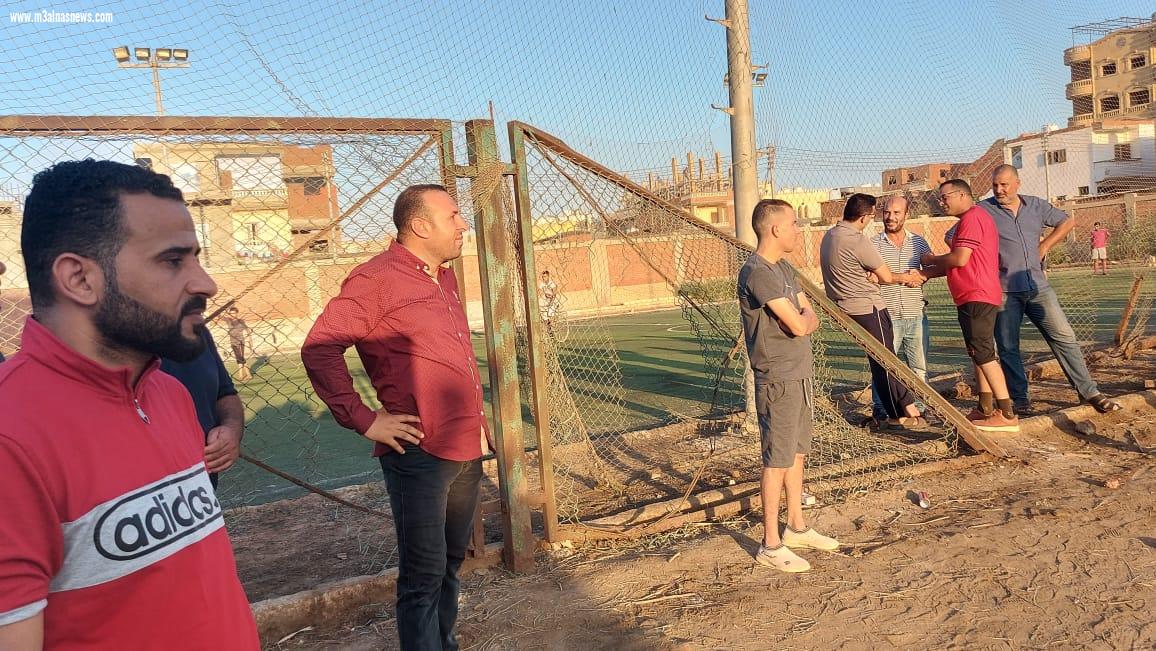 حملات للنظافة وتعقيم المساجد والتصدي لمخلفات البناء بدسوق بكفر الشيخ