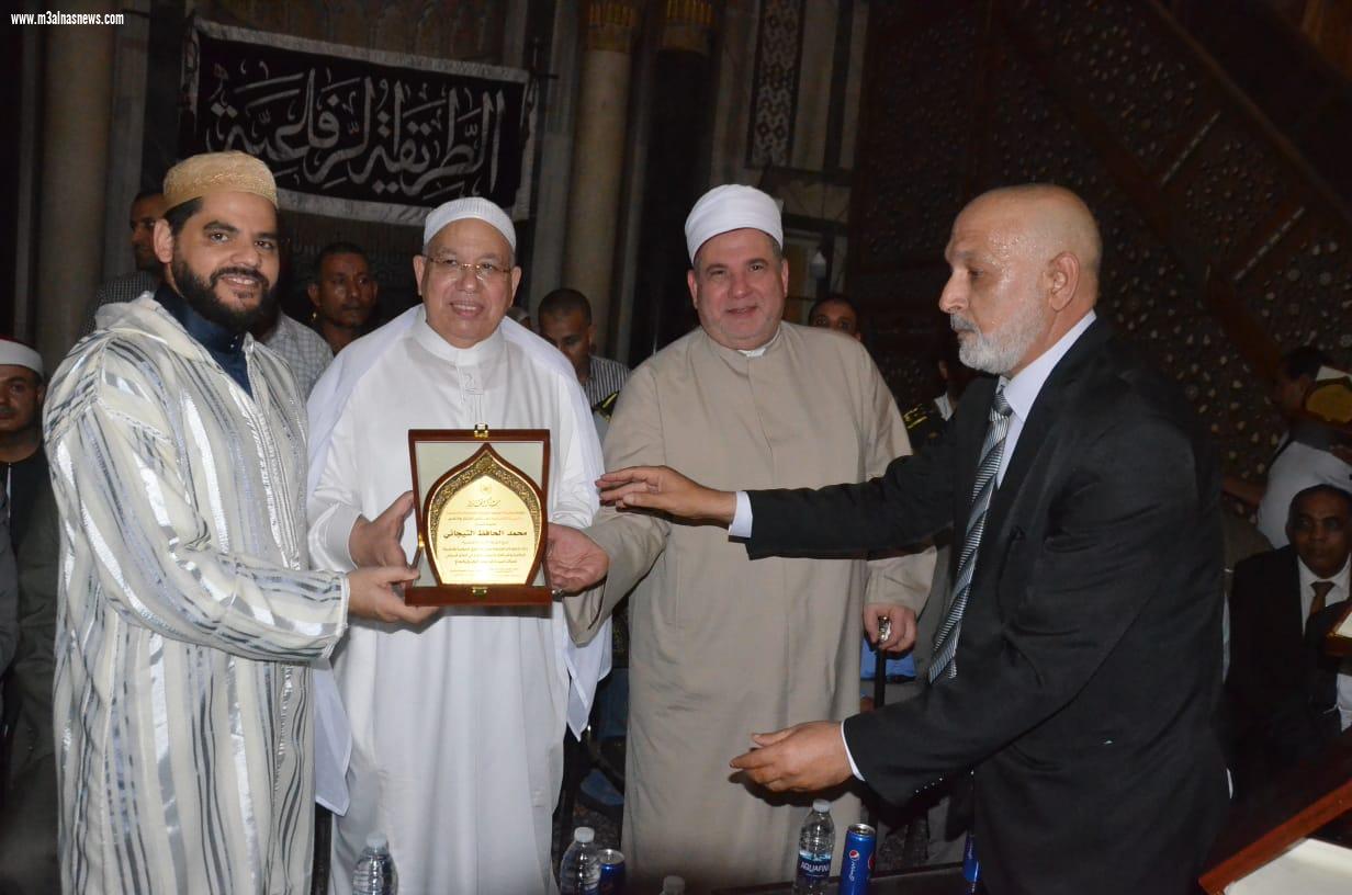 تكريم الشريف والقصبى وجمعة فى الحضرة الجامعة بمسجد الرفاعى
