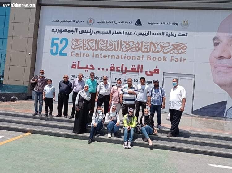 معرض الكتاب يتزين بإبداع أدباء وشعراء كفرالشيخ