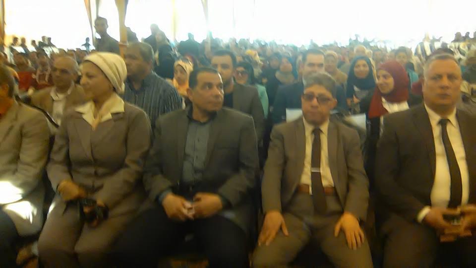 محافظ الغربية وقيادات الأمن يفتتحون متلقي توظيف الشباب لجمعية من أجل مصر