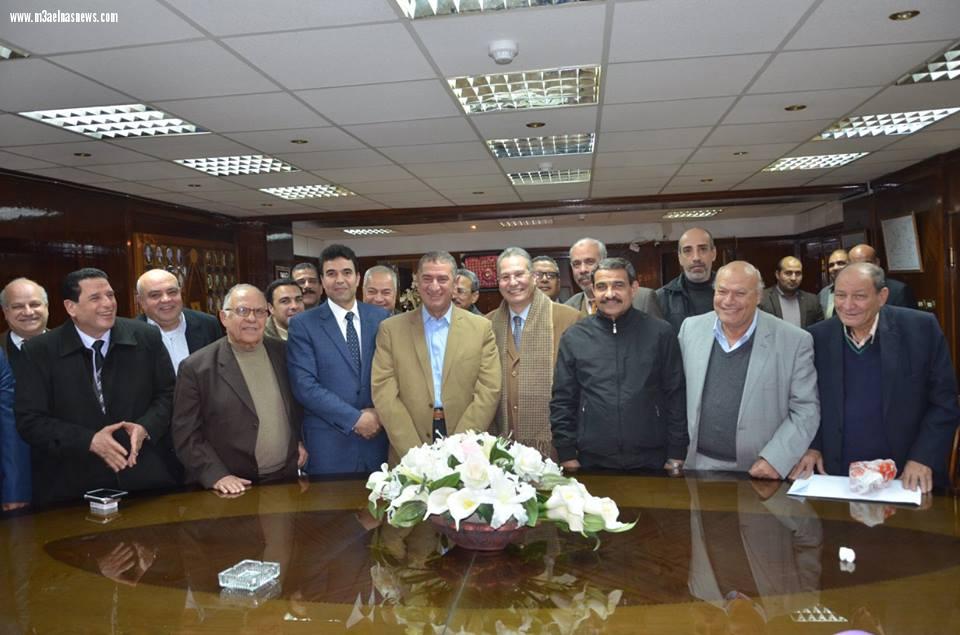 محافظ كفر الشيخ يشهد توقيع بروتوكول نقل أصول مركز علاج الأورام لأمانة المراكز الطبية المتخصصة.. 