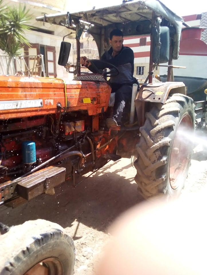 شباب الحماد بكفرالشيخ يشاركون في تطهير وتعقيم قريتهم ضد كورونا