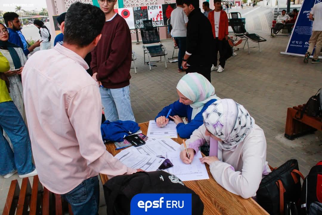 الاتحاد المصري لطلاب الصيدلة بالجامعة المصرية الروسية ... ينظم حملة للتبرع بالدم 