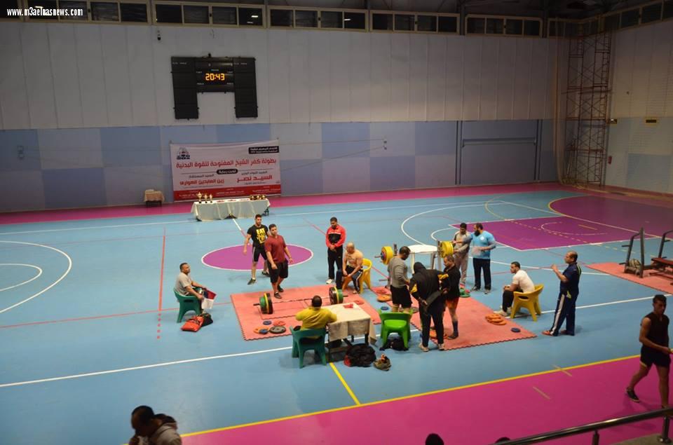 محافظ كفرالشيخ يشهد ختام البطولة المفتوحة للقوى البدنية ويكرم الفائزين.. 
