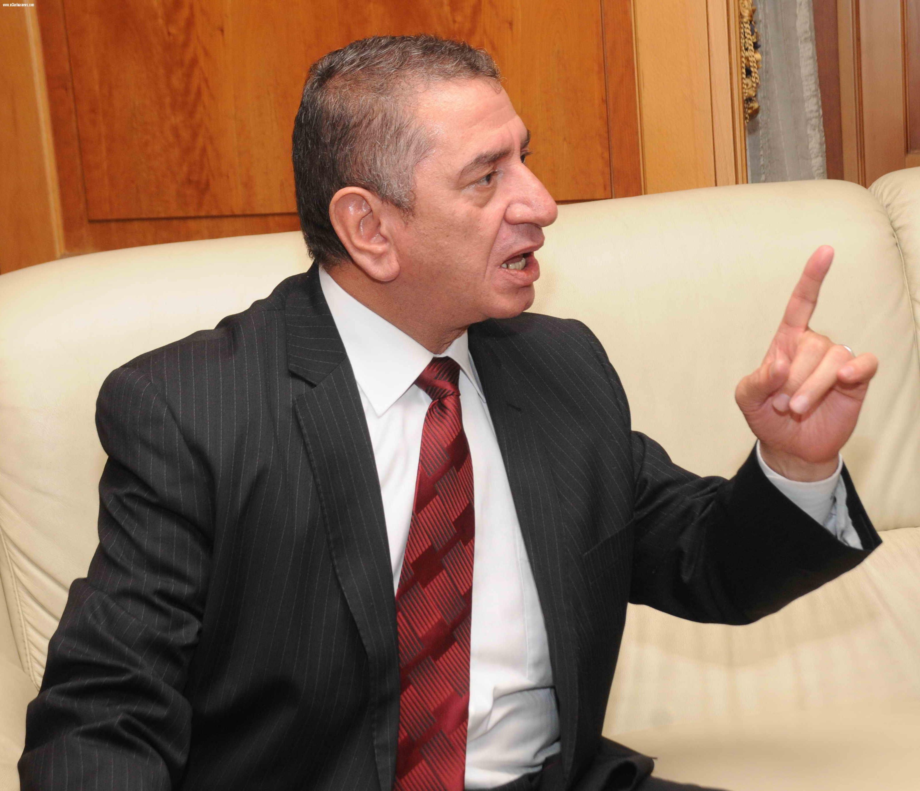 محافظ كفرالشيخ يحظر نقل الأقماح إلى خارج المحافظة