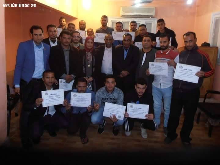 رئيس الحامول تكرم فريق كرة القدم بأحد مراكز الشباب بكفر الشيخ