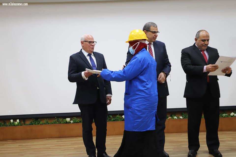 3306 وثيقة تأمين تكافلي للعمالة غير المنتظمة ببورسعيد