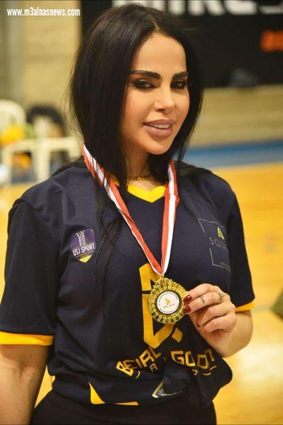 ليال عبود بطلة و تحصل علي ميدالية ذهبية