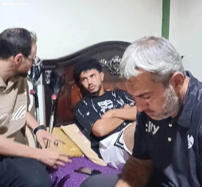 رئيس نادى بلدية المحلة يزور اللاعب احمد وليد خيرى بمسقط رأسة بكفر الشيخ 