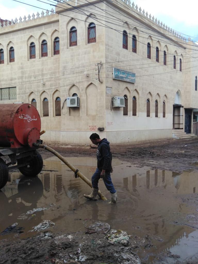 هطلت بغزارة على المدينة وضواحيها.. مجلس مدينة قلين  يواجه  الامطار باستعدادات استباقيه