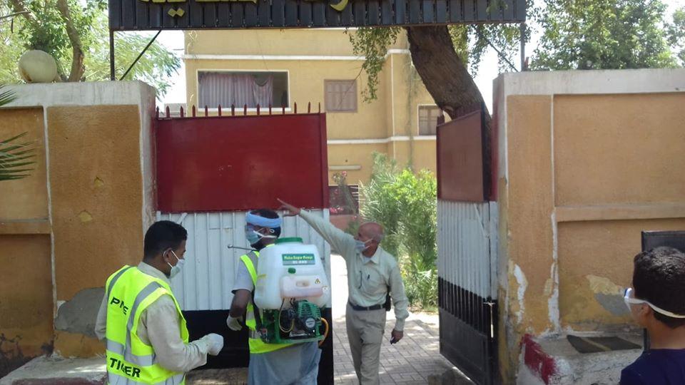 حملات تطهير مكثفة بمراكز أسيوط تحت اشراف نائب المحافظ