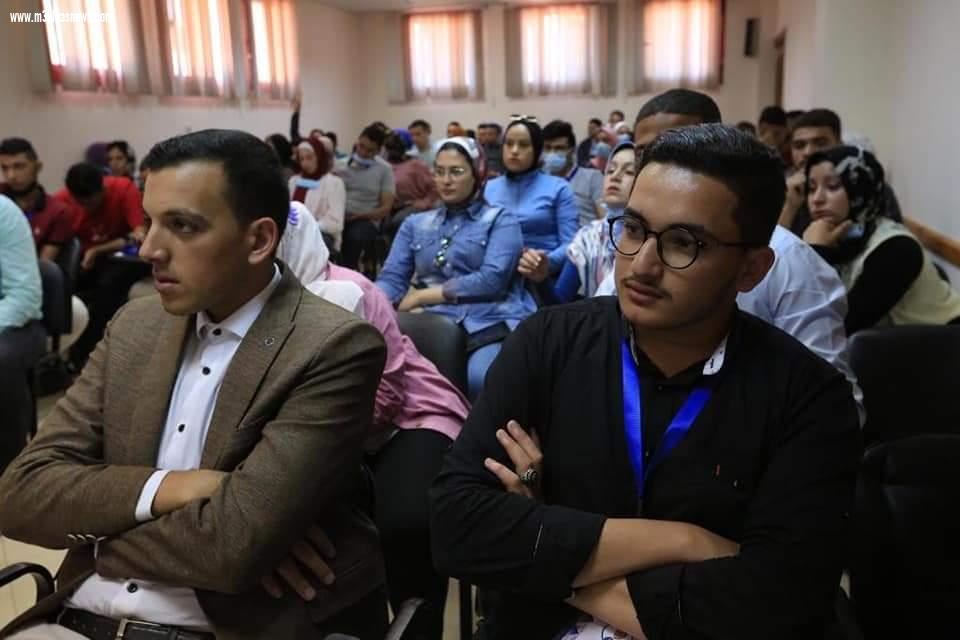 اعضاء برلمان شباب كفر الشيخ تشارك فى الجلسة العامة للإنتخابات الإلكترونية للبرلمان