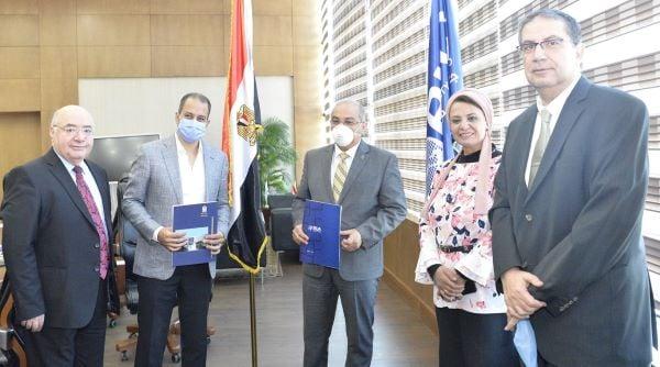 جامعتى بدر و أسيوط توقعان بروتوكول تعاون لتبادل الخبرات وتدريب الطلاب بالقطاع الطبى