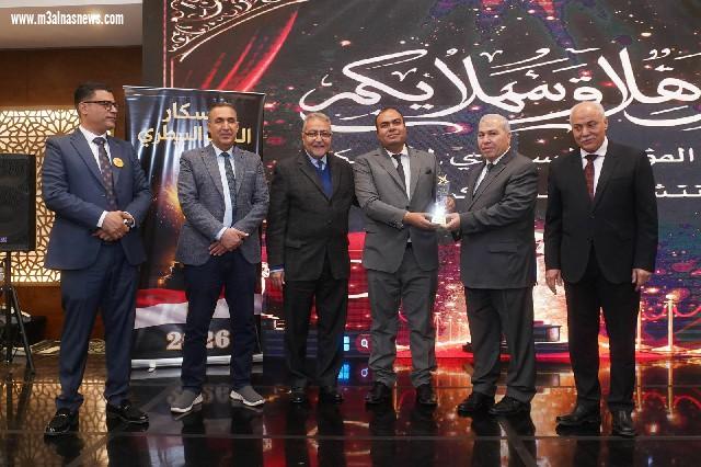 وسام شرف الاوسكار للدكتور يوسف العبد