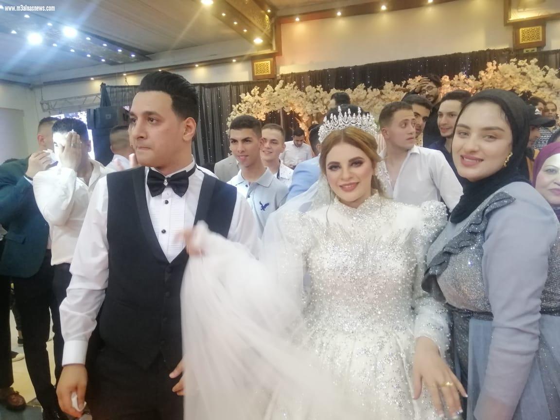 جريدة مع الناس نيوز .. تهنىء الإعلامية أسماء منجد ... بمناسبة حفل زفافها