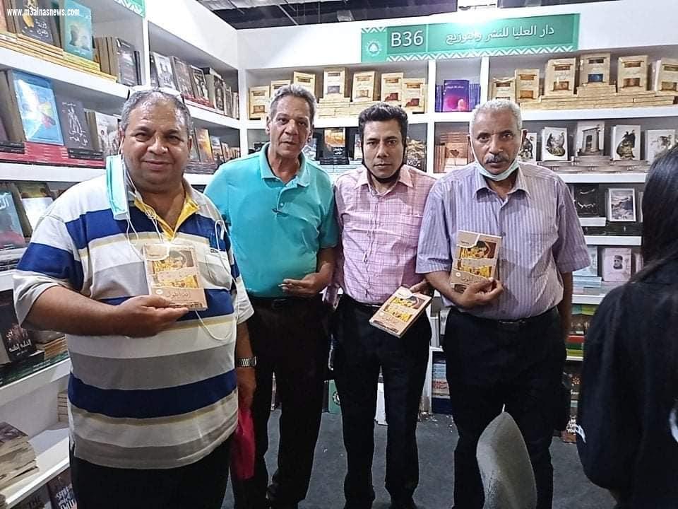 معرض الكتاب يتزين بإبداع أدباء وشعراء كفرالشيخ