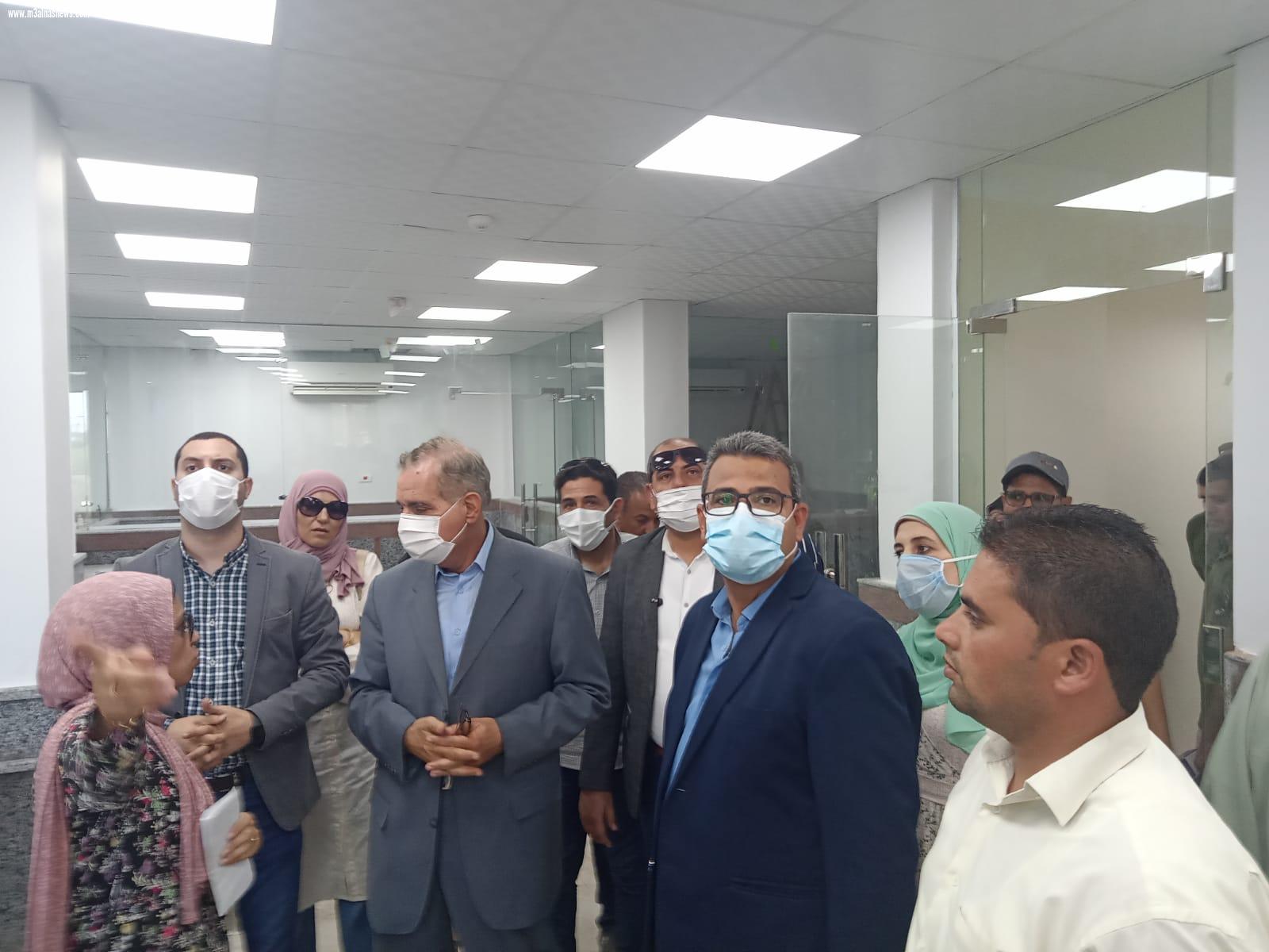 محافظ كفر الشيخ يتفقد مشروع الصرف الصحي والمياه بخان جني وتطوير المركز التكنولوجي بمطوبس 