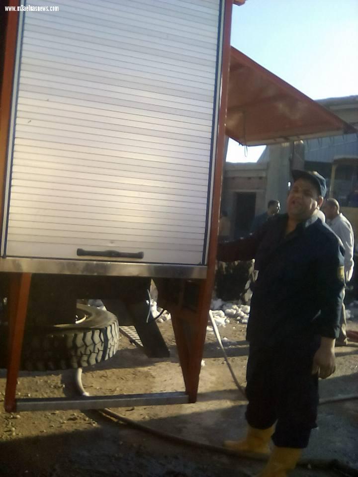 بالصور| حريق يلتهب مصنع غزل ونسيج بالمنطقة الصناعية ببلطيم وإصابة عامل