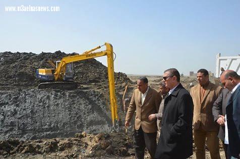 محافظ كفرالشيخ يتفقد أعمال الإنشاءات بكورنيش البرلس