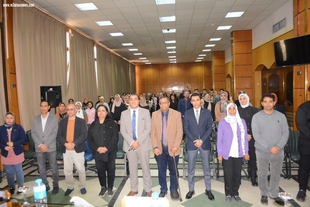 جامعة أسيوط تنظم ندوة بعنوان... كن إيجابياً وشارك في انتخابات رئاسة الجمهورية 2024