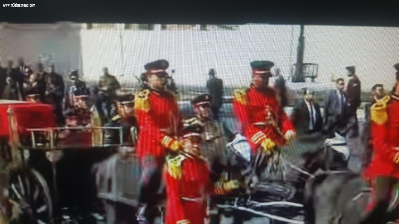 الرئيس السيسى ووفد رفيع المستوى يتقدمون الجنازة العسكرية لتشييع جنازة مبارك