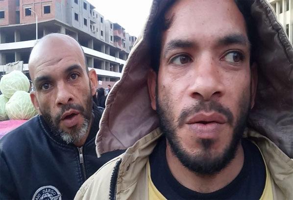 بائع الكابوتشا يتوسل الى المسئولين بتوفير مكان له