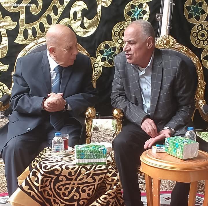 بالصور .. وزير التنمية المحلية الأسبق يقدم واجب العزاء للواء مسعد أبوسكين 