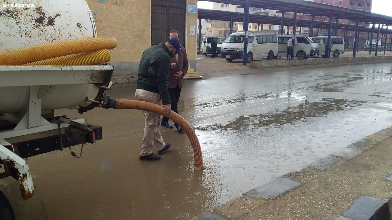 استمرار حالة الطوارئ بكفر الشيخ ورفع مياه الأمطار بمدن وقرى المحافظة