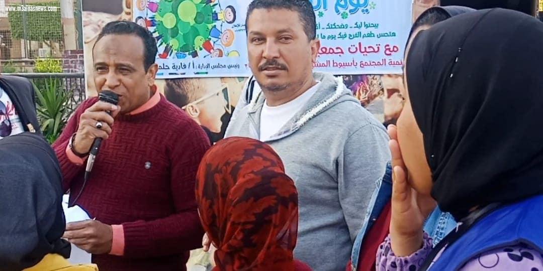 خليك فاكر فرحه مع اليتيم