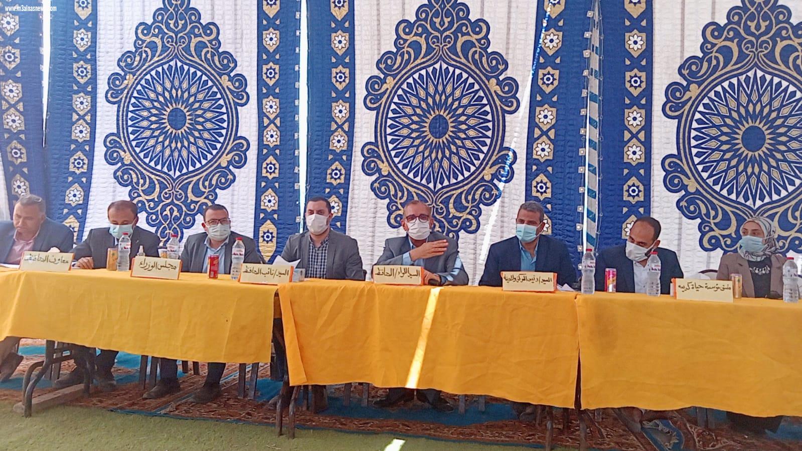 محافظ كفر الشيخ يتفقد مشروع الصرف الصحي والمياه بخان جني وتطوير المركز التكنولوجي بمطوبس 