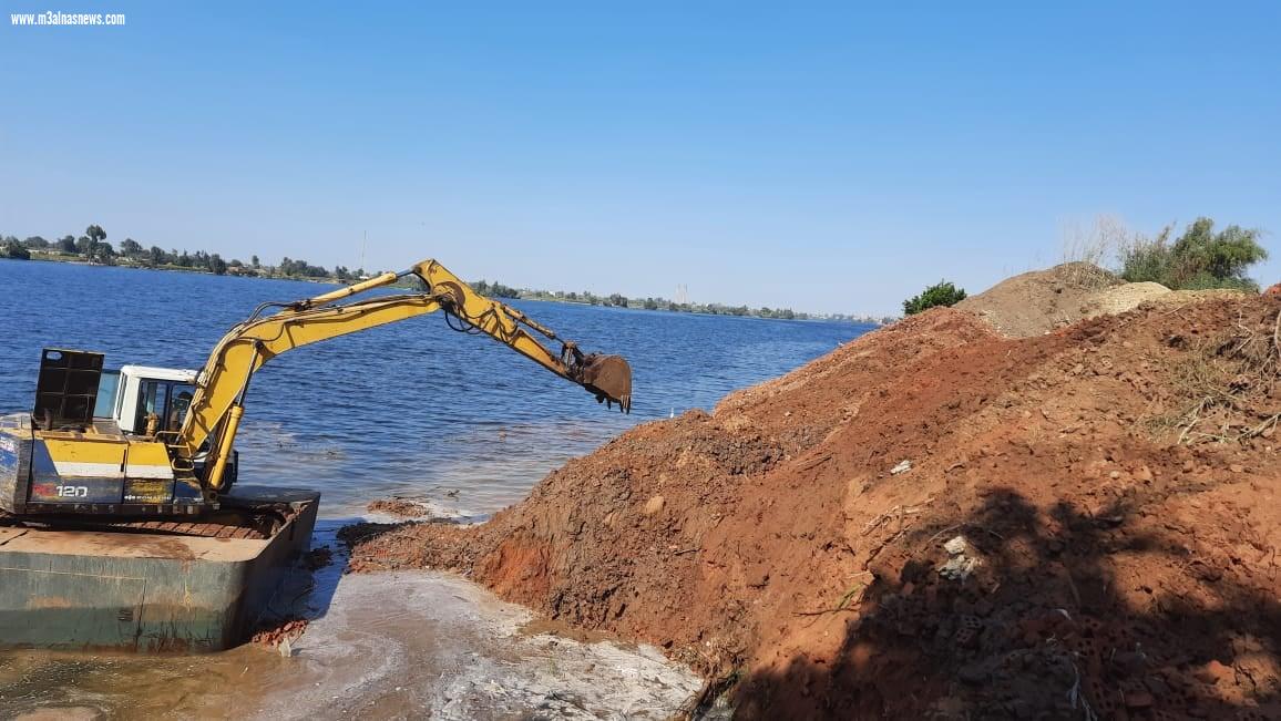 توفير الإحتياجات المائية اللازمة لكافة القطاعات، وتوفير الخدمات للمنتفعين بأعلى درجة من العدالة والفاعلية