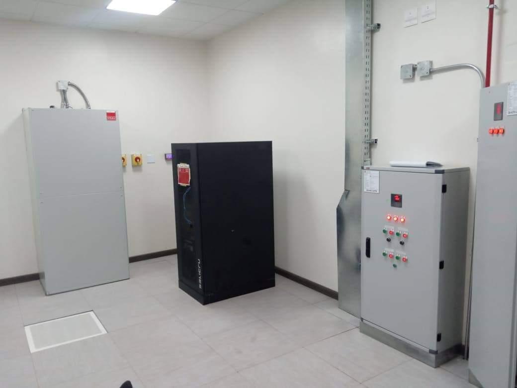 وزير النقل.. تحديث نظم اشارات السكك الحديدية 