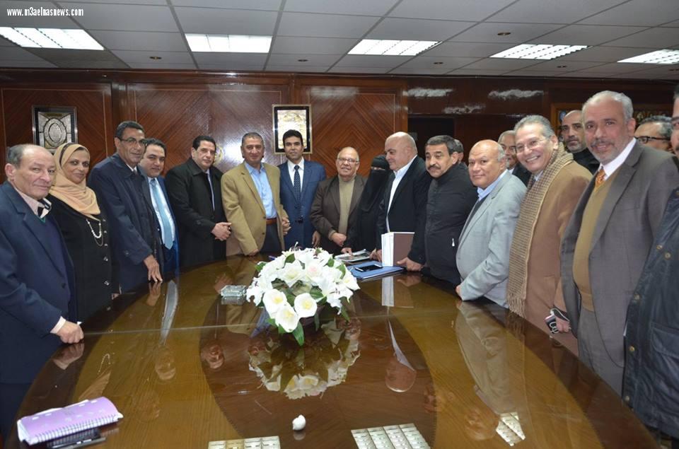 محافظ كفر الشيخ يشهد توقيع بروتوكول نقل أصول مركز علاج الأورام لأمانة المراكز الطبية المتخصصة.. 