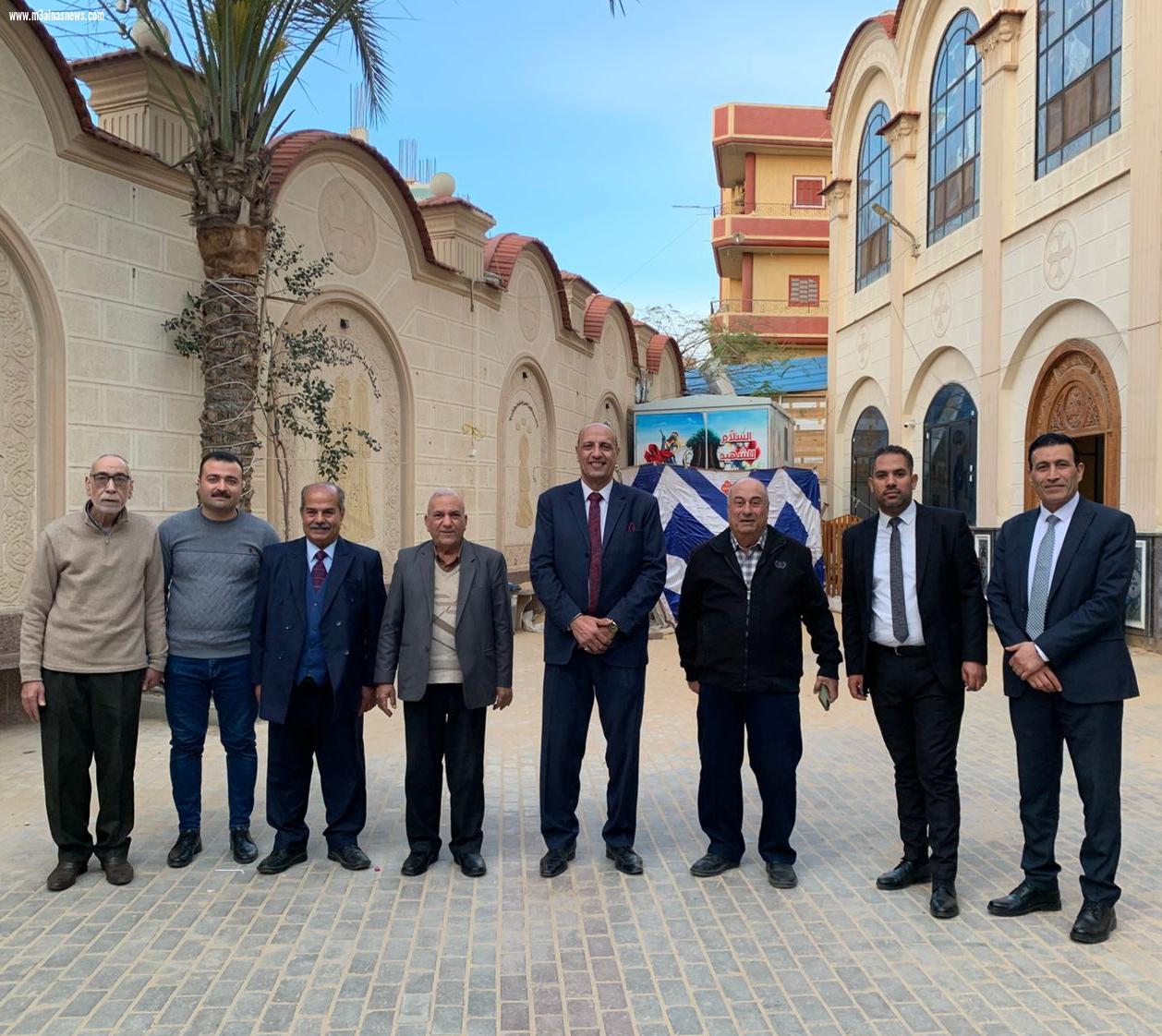 البدوى يهنئ البابا تواضروس والإخوة الأقباط بعيد القيامه