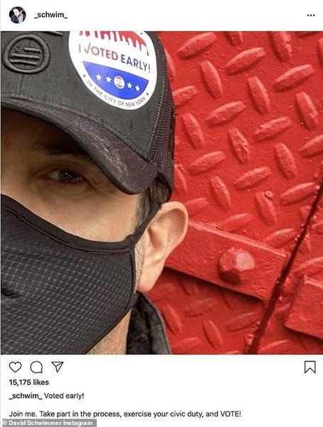 ديفيد شويمر وكورتنى كارديشان وكايلى جينز يحفزون الجمهور على المشاركة فى الانتخابات الرئاسية