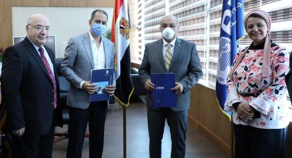 جامعتى بدر و أسيوط توقعان بروتوكول تعاون لتبادل الخبرات وتدريب الطلاب بالقطاع الطبى